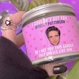 Robert Pattinson Scented Soy Wax Candle Funny Novelty Gift - thumbnail 2
