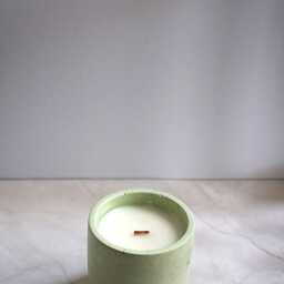 Comfort - Black Currant, Eucalyptus Concrete Candle - thumbnail 2