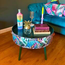 Round Coffee Table , Tropical Green Pink & Orange Leopard Print Animal Floral Print. Table, Lift Off Top For Storage - thumbnail 2