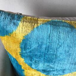 Yellow Blue Dot Velvet Ikat Pillow - Handwoven Silk Uzbek Cushion - thumbnail 4
