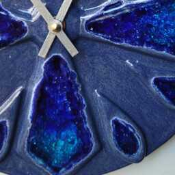 Unusual Hand Made Circular Blue Glazed Wall Clock With Inlaid Glass 25 cm Diameter - thumbnail 4