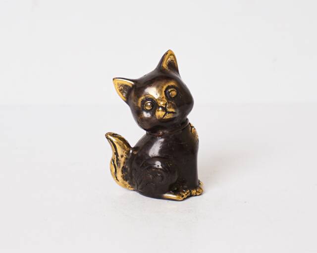 Bronze Cat Statue, 3.2 - image 1