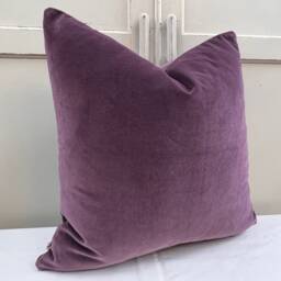Designers Guild Luxury Varese Pale Plum Plain Velvet Cushion Pillow Sofa Cover - thumbnail 3