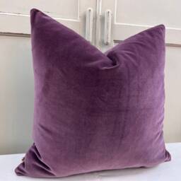 Designers Guild Luxury Varese Pale Plum Plain Velvet Cushion Pillow Sofa Cover - thumbnail 4