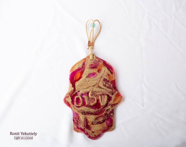 Pink Glass Hamsa Wall Art, Judaica House Blessing, Hand Decor, Peace Gifts, Inspirational Jewish Art - image 1