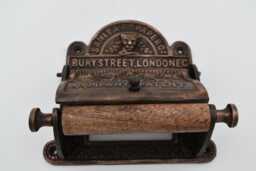 Bury St London Cast Iron - Antique Copper Finish Toilet Paper Holder
