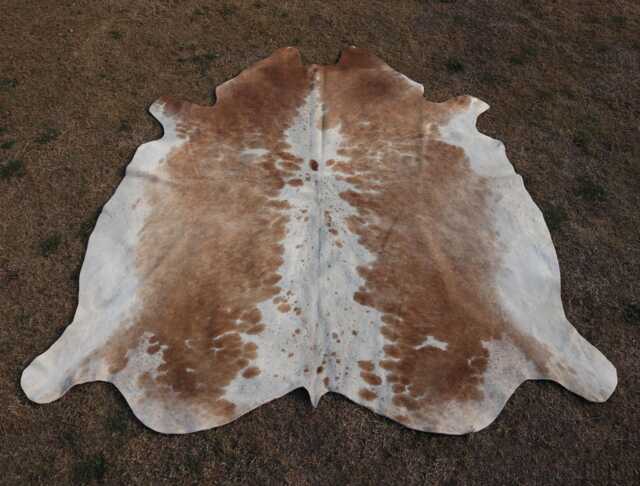 Brown & White Real Cowhide Rug Luxury Beige Floor Area Genuine Cow Skin With Hair On Large Brindle For Home Decor - image 1