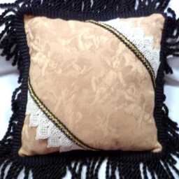 Victorian Accent Pillows Gold Cherub Fabric, Venice Lace, Black Trim - Set Of 2 - thumbnail 2
