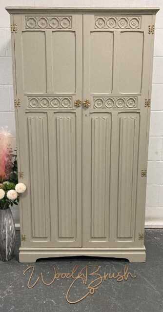 Vintage Old Charm Linenfold Painted Taupe & Gold Wardrobe - image 1