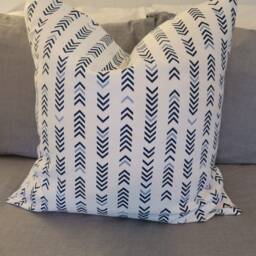 Newarrows.alternating Directional Arrows.toss Pillows.farmhouse Pillows.throw Pillows.slipcovers.home Decor Accents.cushion Covers - thumbnail 4