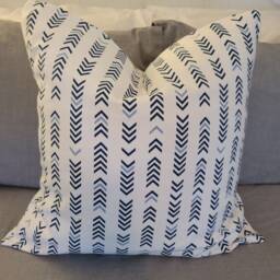 Newarrows.alternating Directional Arrows.toss Pillows.farmhouse Pillows.throw Pillows.slipcovers.home Decor Accents.cushion Covers - thumbnail 3