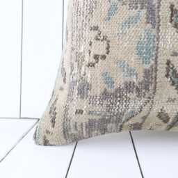 Turkish Kilim Pillow Cover - 20x20 Inch Vintage Anatolian Home Decor - thumbnail 2