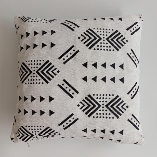 Moroccan Velvet Cushion Cover, Handmade Brocade White Pillow Case, Decorative 16''x16''/40x40 cm - image 1