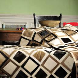 xl Tricolor Cowhide Rug Peau De Vache. Cow Hide Skin - thumbnail 3