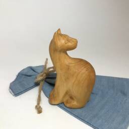 "Hand Carved Wooden Figurine ""Cat" - thumbnail 2
