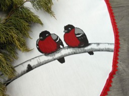 Red Robins Swedish Christmas Xmas Tree Skirt Holiday Decor Ornament