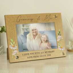 Personalised Floral Bee 6x4 Oak Finish Photo Frame - thumbnail 1