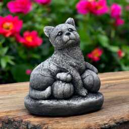 Concrete Cat Statue With Yarn Ball Handmade Kitten Figurine Stone Pet Sculpture Cement Garden Ornament Outdoor Decoration Cat Lover Gift - thumbnail 1