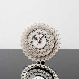 Small Bicycle Clock - Desk Unique Steampunk Decor Industrial Boyfriend Gift Husband Father - thumbnail 3