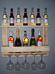 Rustic Wooden Pallet Home Bar/ Shelf Gin Wine Free Delivery