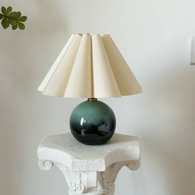 Handmade Green Glaze Ceramic Pleated Table Lamp, Durable Base 110-240V Fabric Petal Shade For Bedroom Living Room Kitchen Rustic Cozy Decor - image 1