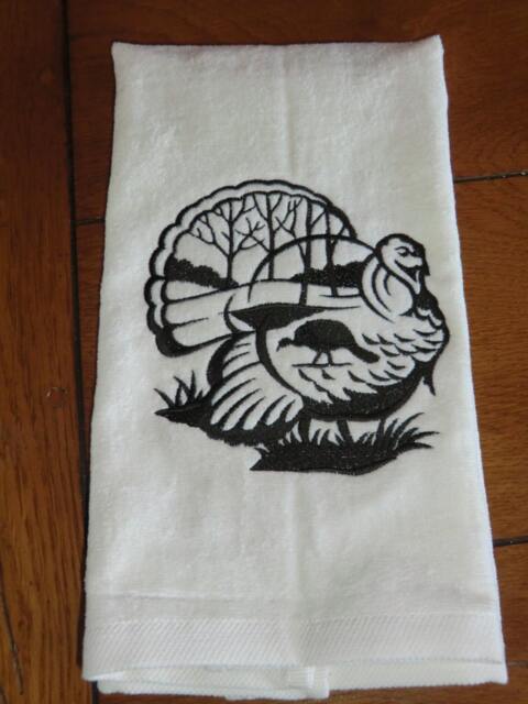 Embroidered Velour Hand Towel - Thanksgiving Turkey Beige