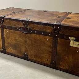 Antique Trunk Style English Handmade Travel Chest, Living Room Storage Coffee Table - thumbnail 4