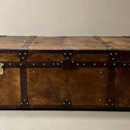Steamer Style Coffee Table For Living Room - English Handmade Leather Trunk - thumbnail 2