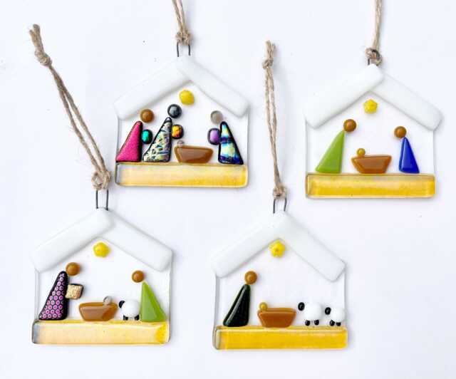 Nativity Scene Christmas Tree Decoration Fused Glass Bauble Window Hanging Stable Kings Shepherd Sheep - image 1