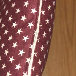 Red & White Stars Pillow Cover - thumbnail 2