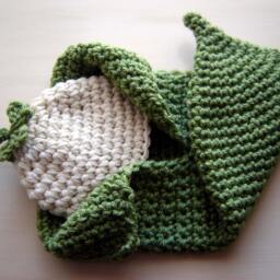 Baby Pea Costume, Newborn Halloween Photography Outfit, Pod Sleeping Bag & Beanie Set, Crochet Swaddle Blanket - thumbnail 3