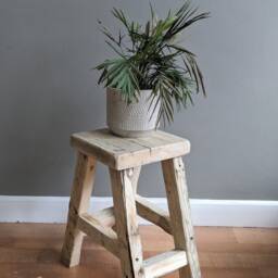 Wooden Stool - thumbnail 3