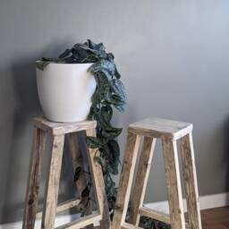 Wooden Stool - thumbnail 2