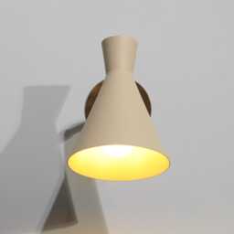 Mid Century Italian Brass Diabolo Wall Sconce - Modern Light Fixture - thumbnail 3