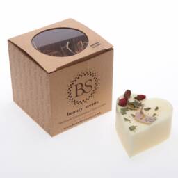 Small Heart Shape Scented Candles With Rose Buds - thumbnail 2