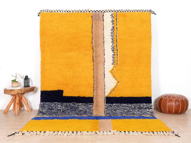 Authentic Moroccan Rug, Beni Ourain Rug 7x10 Ft - image 1