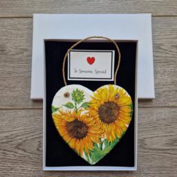 Sunflower Slate Heart Wall Hanging Decoupage Home Decor - thumbnail 3