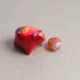 Energetic Bear with Red Jasper Stone For The Root Chakra - thumbnail 2