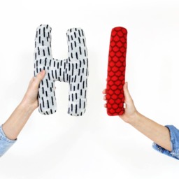 Hi Letters Knit Pillow - Lambswool Plush - thumbnail 4