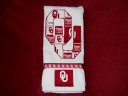 Oklahoma Sooners Appliqued Hand Towel College Grad Gift - thumbnail 1