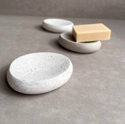 Pebble Concrete Soap Dish, Bar Holder, Handmade Tray, Cement Jewelry Display, Ring Trinket Holder