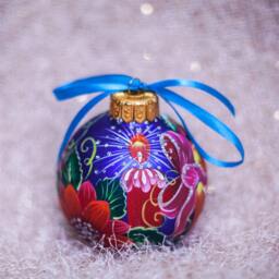 Christmas Themed Xmas Ornaments - Colorful Personalized Glass For Family Gifts, Large Ukrainian Baubles, Free Gift Box - thumbnail 2