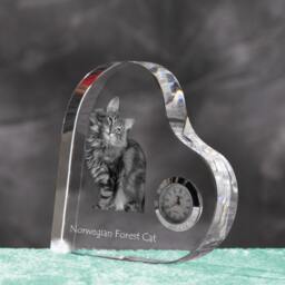 Norwegian Forest Cat - Crystal Clock in The Shape Of A Heart With Image Pure-Bred Cat - thumbnail 2