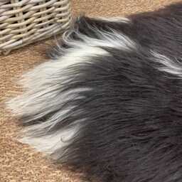 Large Black & White Icelandic Sheepskin Rug - Natural Long Haired 303 - thumbnail 4