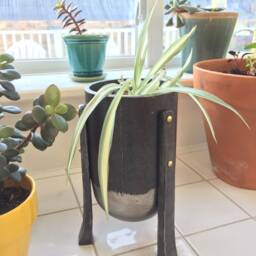 Three-Legged Planter - Forged By A Blacksmith - thumbnail 4