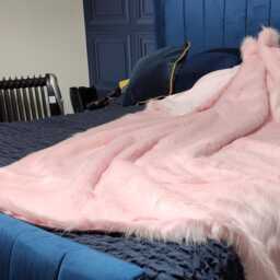 Handmade Baby Pink Faux Fur Throw Long Hair, Suede - thumbnail 3