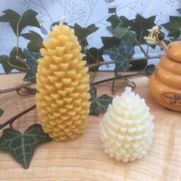 Beeswax Candle Gift Set Devon Honeycomb Cones, Natural Aromatherapy - thumbnail 2
