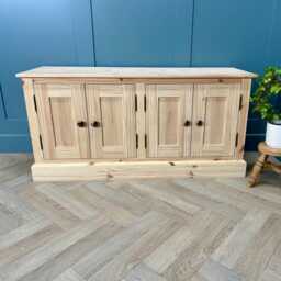 Stock Shaker Door Tv Unit - 1220mm - Wood Farmhouse Low Storage Cupboard