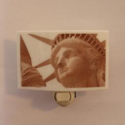 statue Of Liberty Nightlight - thumbnail 2