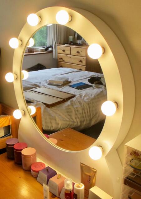 Unique Modern Round Bespoke Holly Wood Style Vanity Mirror With Led Bulbs - image 1